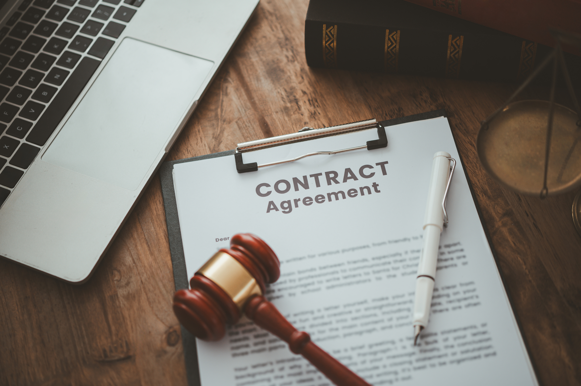 Key Contract Terms Los Angeles Businesses Should Never Overlook